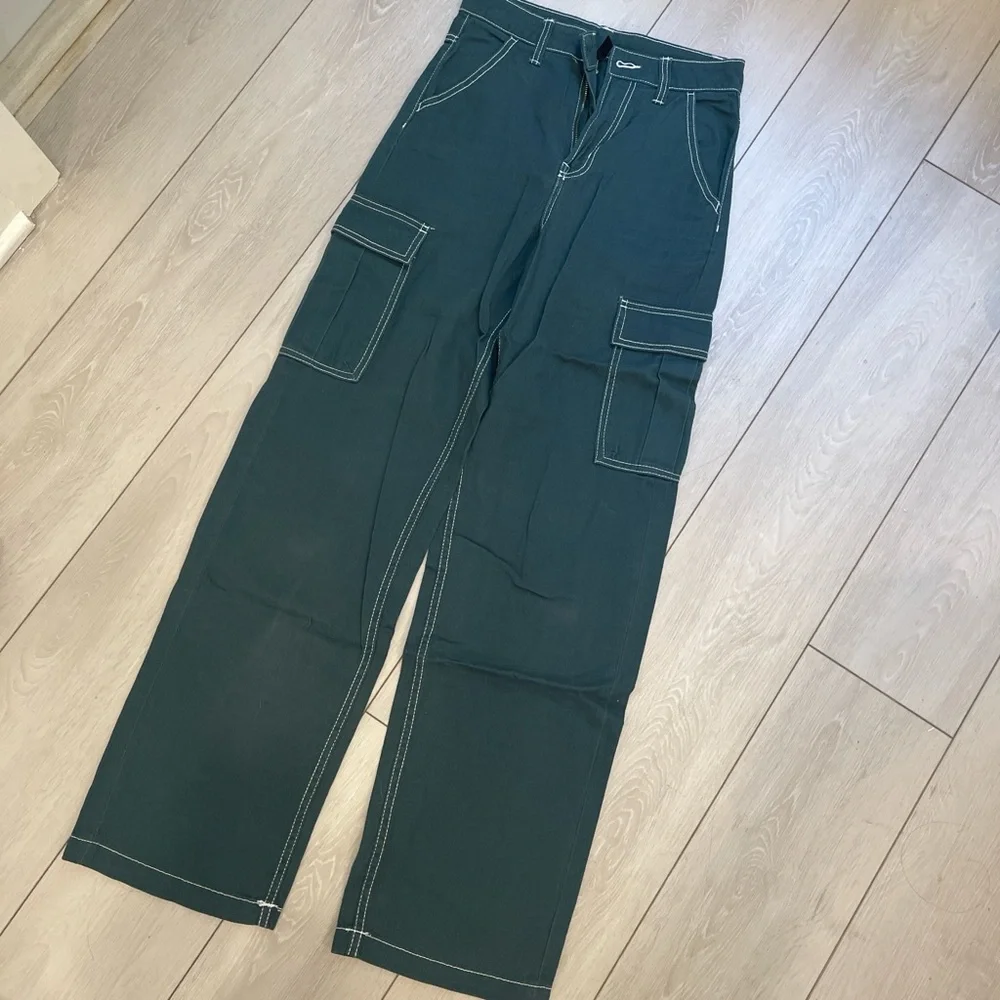 H&M Cargo pants - Picture 3 of 5